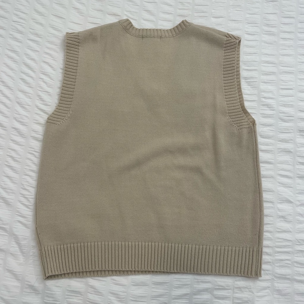 OAK + FORT Beige V-Neck Sweater Vest - Picture 4 of 9